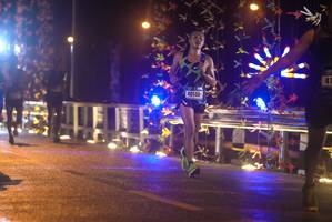 BIB: 40140
                            <button type="button" onclick="openModal(18275601)" class="btn btn-primary btn-sm float-right btn-popup" data-toggle="modal" data-target=".modal-high-quality">
                        <i class="fas fa-shopping-cart"></i> Add to Cart
                    </button>
                                            <button type="button" onclick="isThisMe(18275601, true)" class="btn btn-success btn-sm float-right btn-popup btn-isme hidden" data-toggle="tooltip" data-placement="bottom" title="นี่คือรูปของคุณใช่ไหม คลิกที่นี่เพื่อเอาเข้าอัลบั้ม">
                        <i class="fas fa-plus"></i> Add to album
                    </button>
                    <button type="button" onclick="isThisMe(18275601, false)" class="btn btn-warning btn-sm float-right btn-popup btn-isnotme hidden">
                        <i class="fas fa-ban"></i> Remove from album
                    </button>